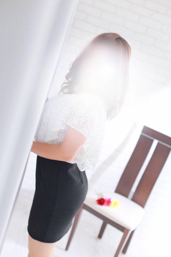 星華(せいか)（秘め妻ラボ）