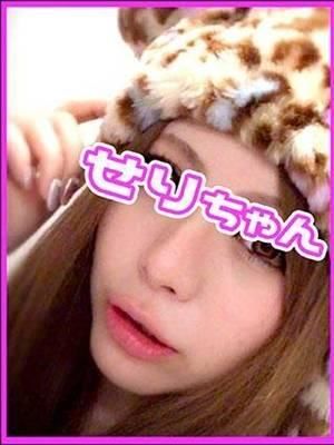 新人せり（コスプレ専門店　BLUE MOON）