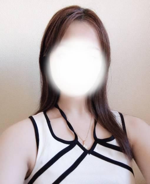 体入あや（コスプレ専門店　BLUE MOON）