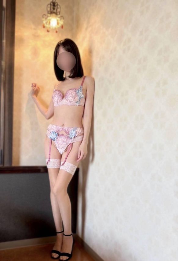 えみ（人妻楼　長岡店）