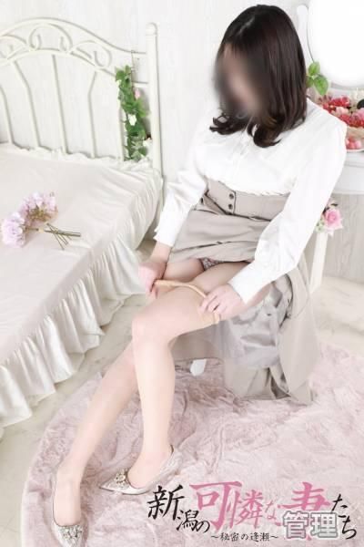 由良泉☆オキニランク最上位（人妻じゅんちゃん-出稼ぎ0！地元の奥様専門-）