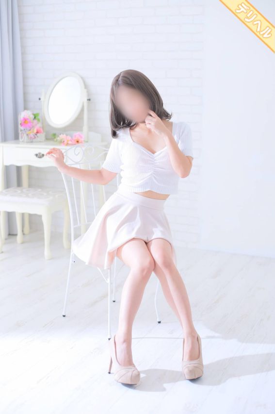 かのん☆☆☆（長岡市総合デリヘル COLOR〜デリヘル・手コキ・密着エステ〜）