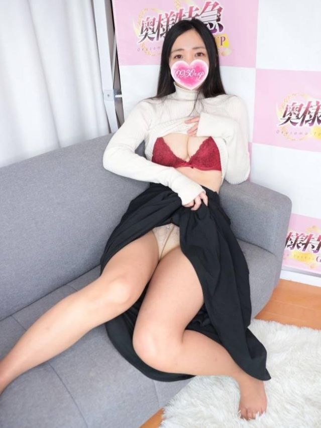 さりな（奥様特急 長岡店）