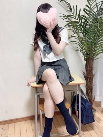 にな（新潟デリヘル倶楽部　三条店）