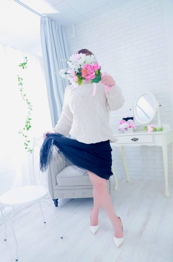 こはる（多彩妻）