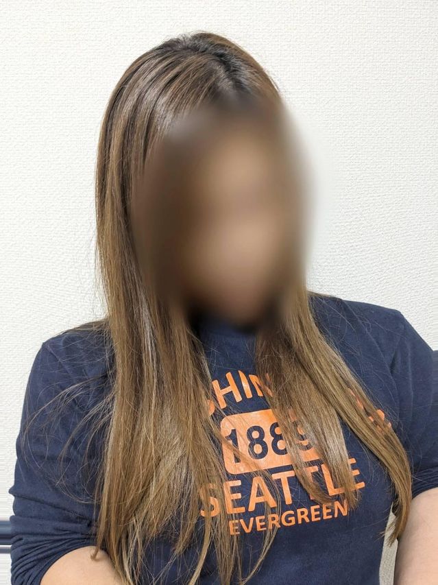 まな(体験入店)（多彩妻）