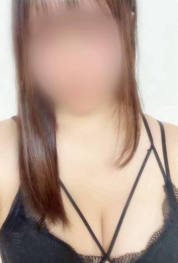 【体験1日目】しいな（らぶらぶ　地域密着!!地元新潟女性と会える店）
