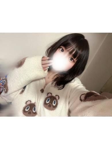 ゆうり（HONEY）