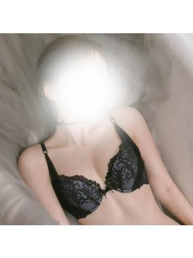 みい(HONEY)