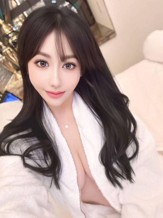 蓮水かれん(RICHARD(リシャール))