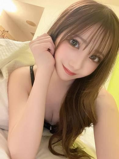 成美ゆら(RICHARD(リシャール))