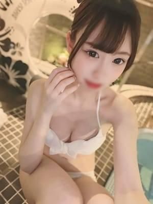 美郷すず(RICHARD(リシャール))