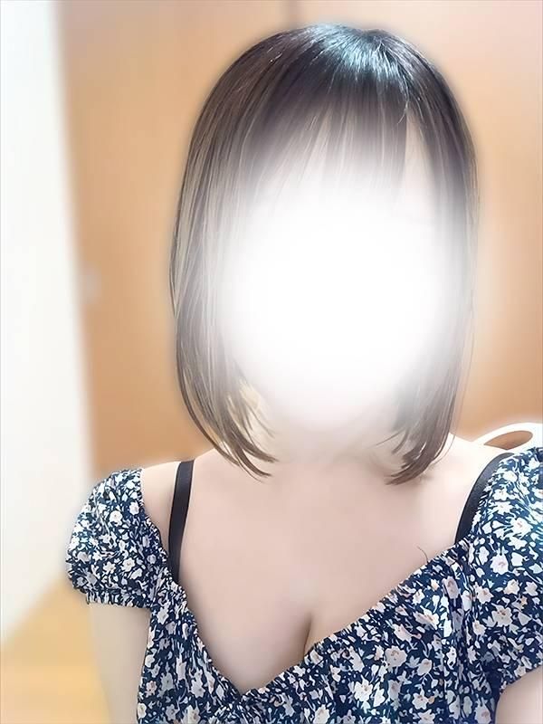 由珠奈さつき（RICHARD（リシャール））