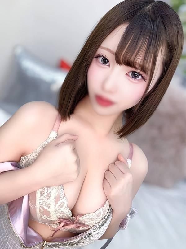 夏芽しずく（RICHARD（リシャール））