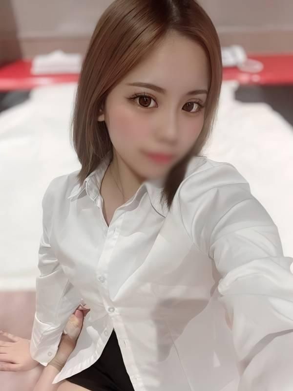 穂南さな(RICHARD(リシャール))