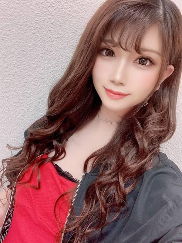 霜月まきな（RICHARD（リシャール））