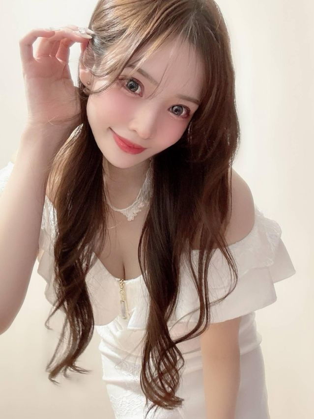 冬香いづき（RICHARD（リシャール））