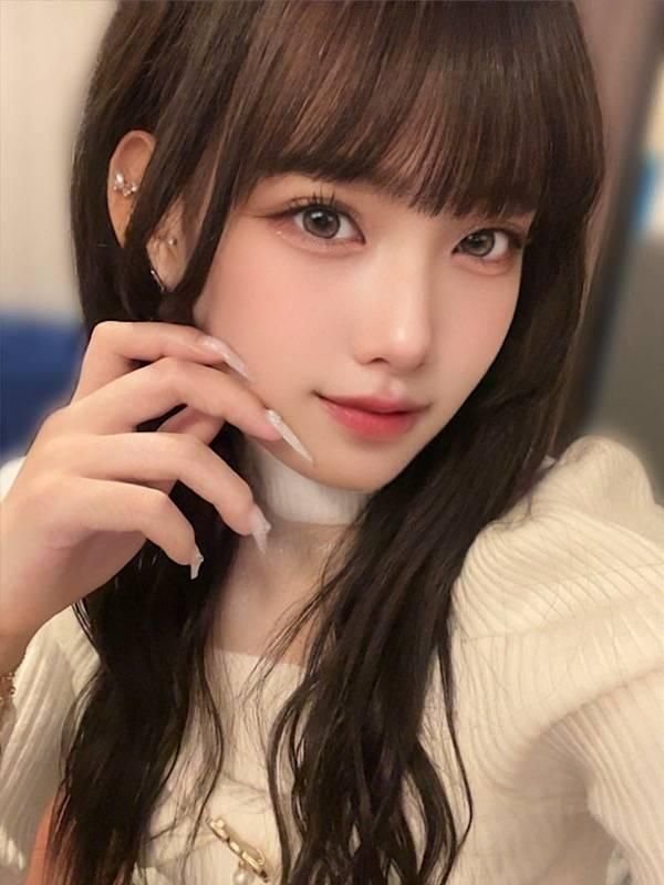 華咲ねね(RICHARD(リシャール))