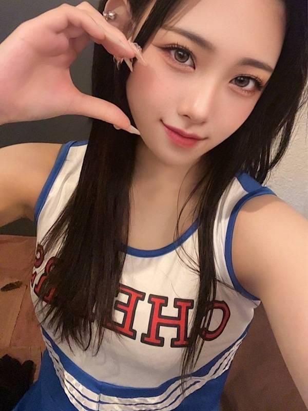 華咲ねね(RICHARD(リシャール))