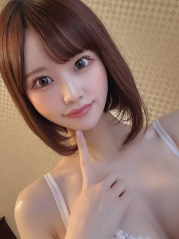 綾瀬きらら（RICHARD（リシャール））