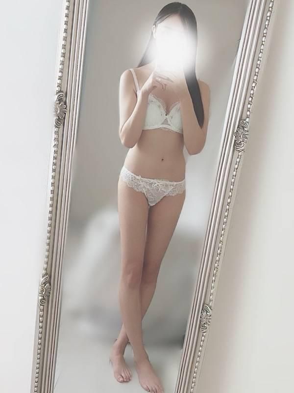 星凛もなか（RICHARD（リシャール））