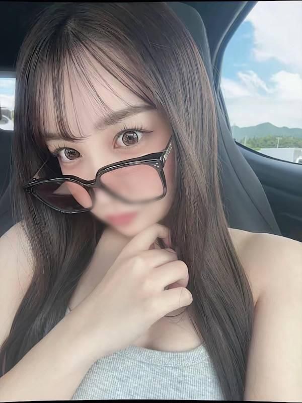 白凪りお（RICHARD（リシャール））