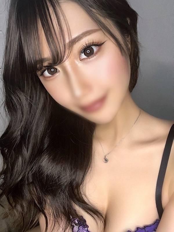 一色みほ(RICHARD(リシャール))