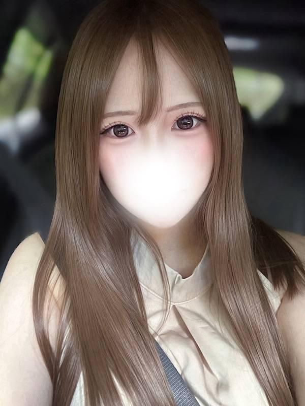 白石ここな(RICHARD(リシャール))