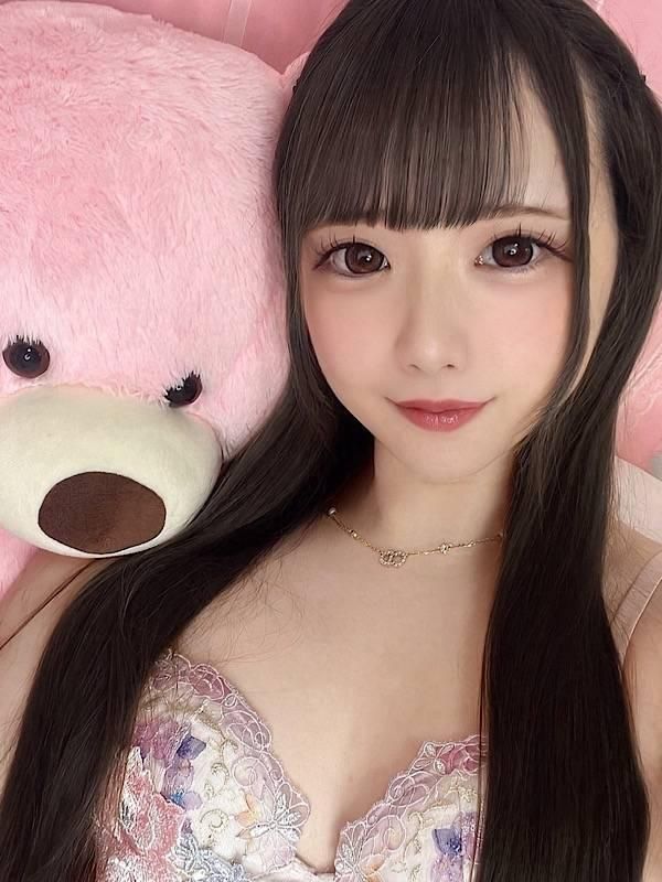 星奈みすず(RICHARD(リシャール))