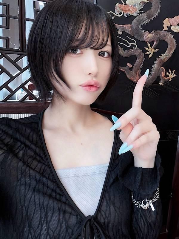 弥生える(RICHARD(リシャール))