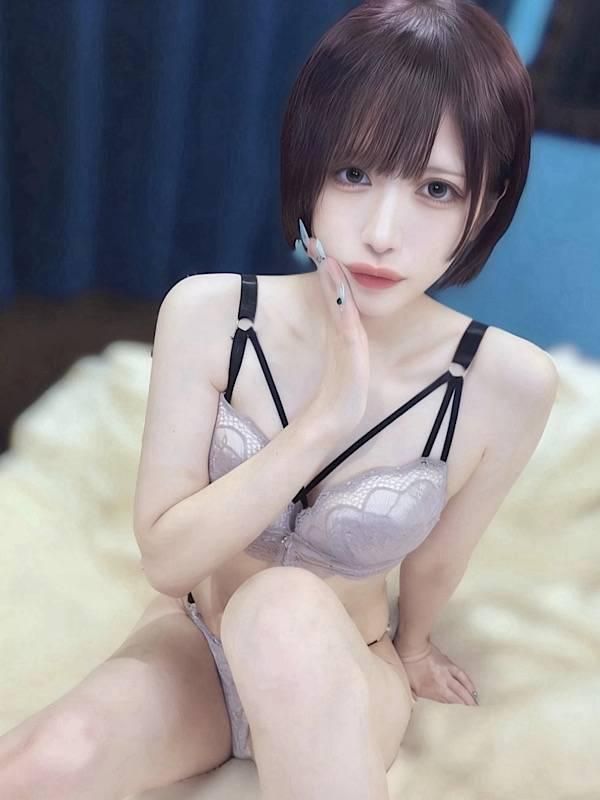 弥生える(RICHARD(リシャール))