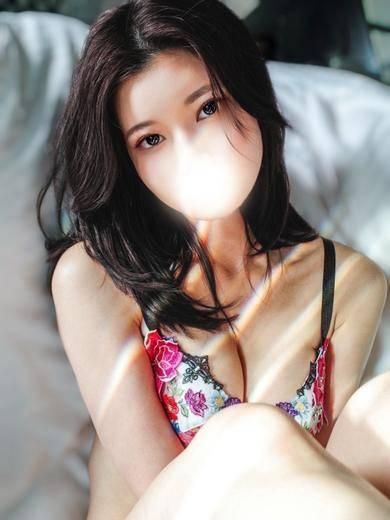 あきな（BLUE BIRD上越店）