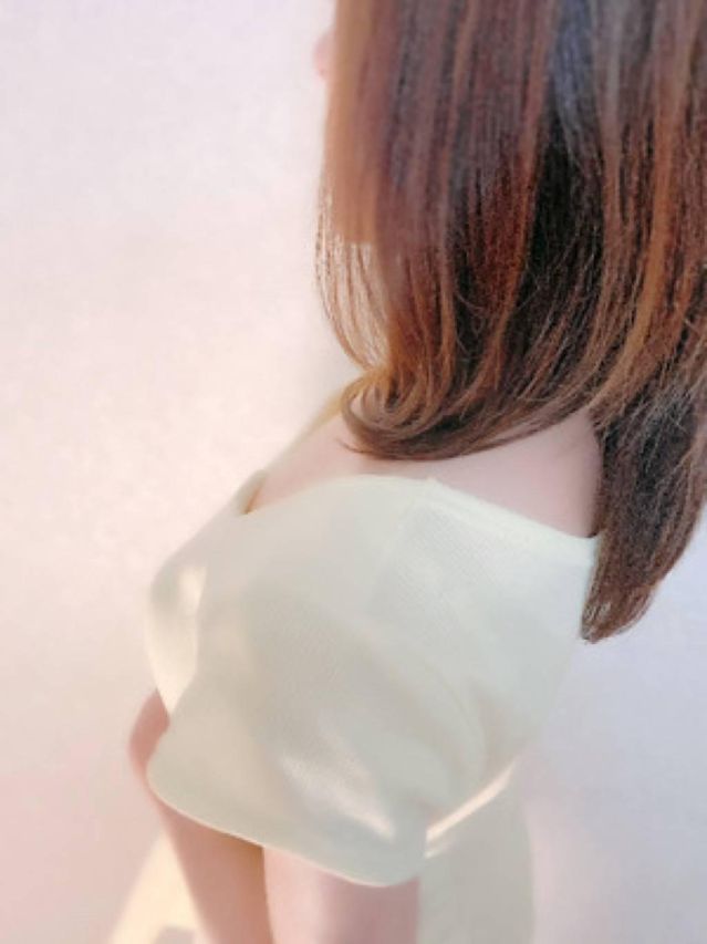 初出勤★あゆな!整体可(上越風俗出張アロママッサージ)