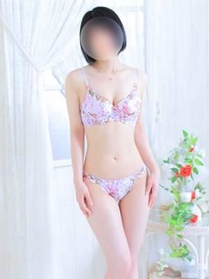 やよい(LOVE CLOVER)