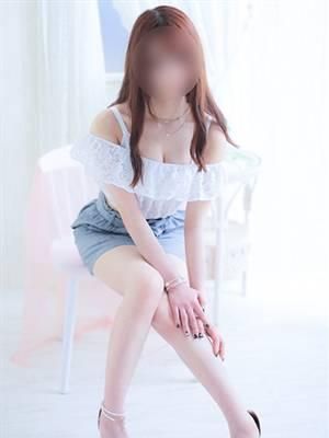 みいな(LOVE CLOVER)