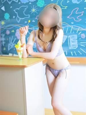 じゅえる(LOVE CLOVER)