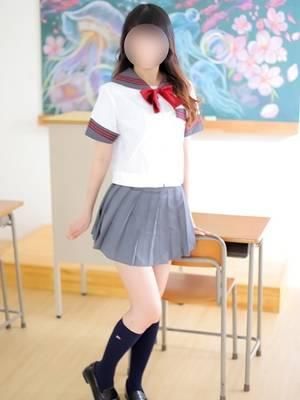 みり（LOVE CLOVER）