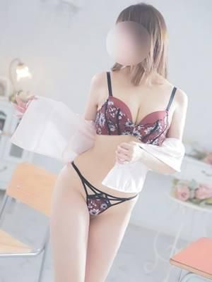 ちなつ（LOVE CLOVER）