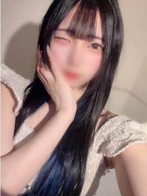 すず（BARUBORA）