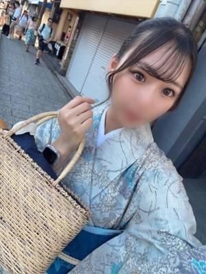 なつき(BARUBORA)