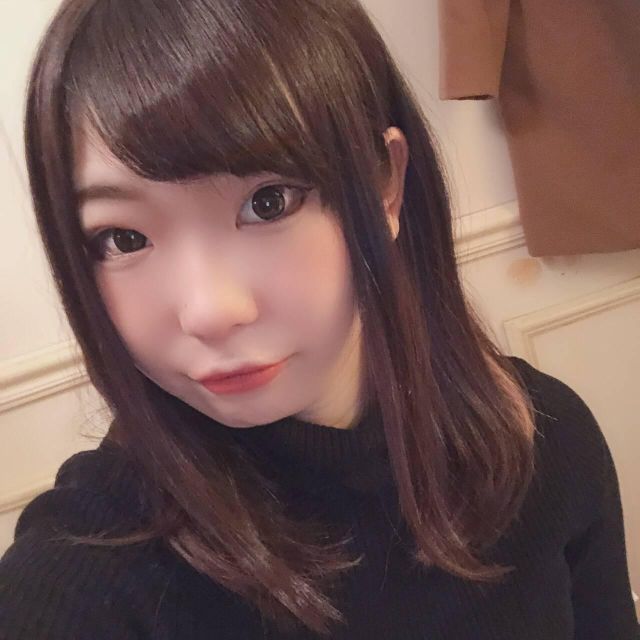 りりな（石蹄）