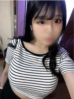 りえな（石蹄）