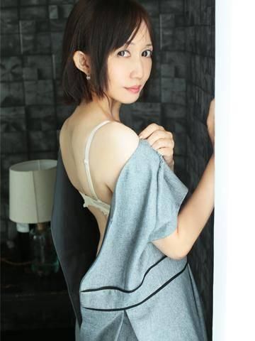 ななこ（山梨人妻デリヘルNoと言えない女達）