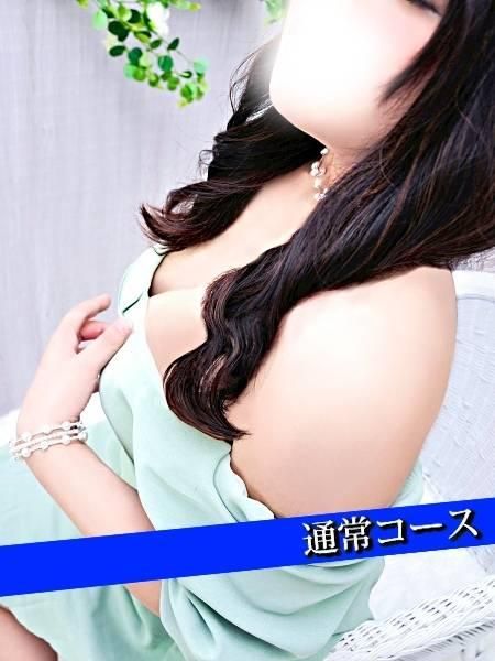 ももな（甲府人妻隊）