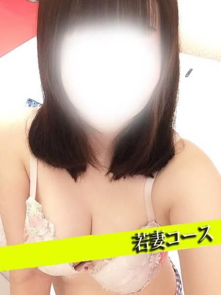 新人あみ（甲府人妻隊）