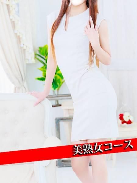 新人なつき(甲府人妻隊)