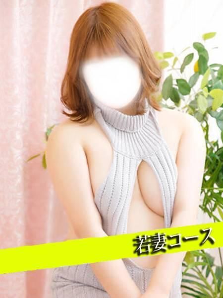 新人なつ(甲府人妻隊)