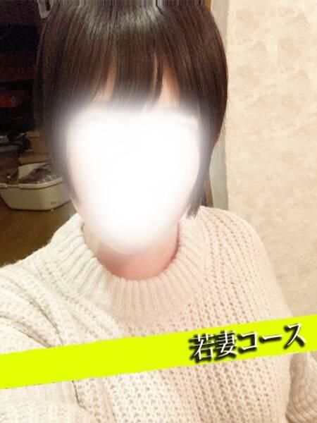 新人ゆみか（甲府人妻隊）