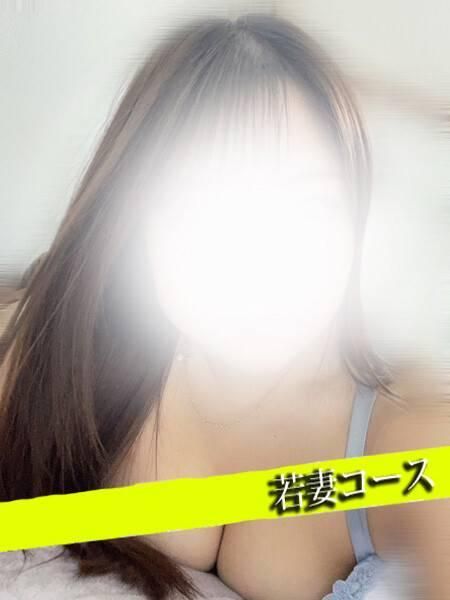 新人ゆん（甲府人妻隊）