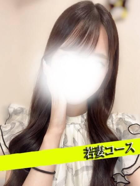 なな（甲府人妻隊）